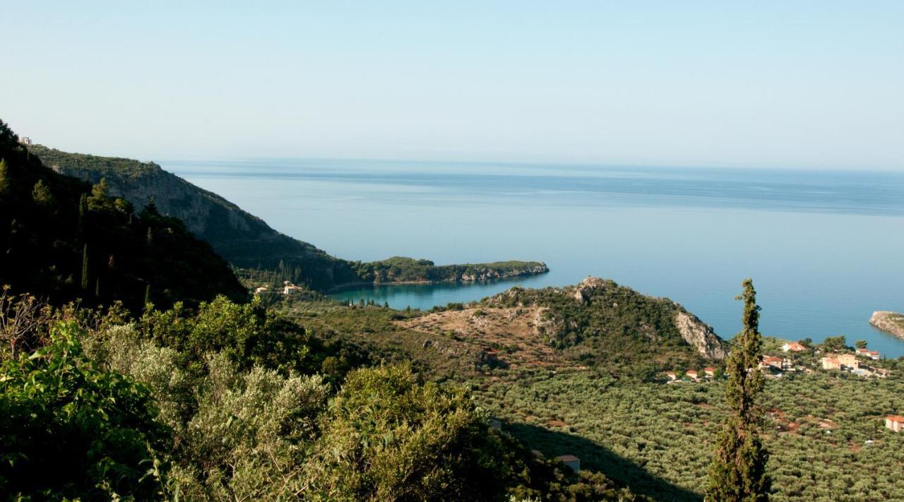 Villa Pyrgos Fassea Kardamyli Exterior foto